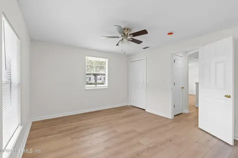 1457 Bassett Road Jacksonville FL 32208