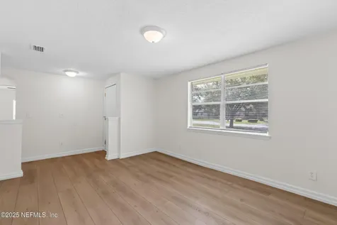 1457 Bassett Road Jacksonville FL 32208