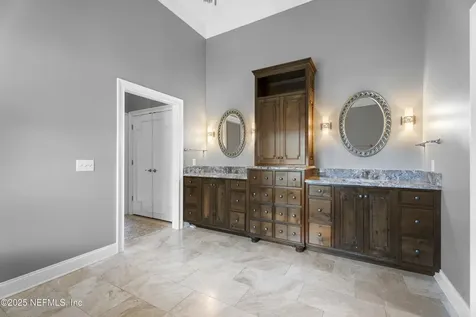 1397 Caddell Drive Jacksonville FL 32217