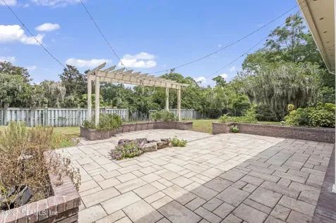 1397 Caddell Drive Jacksonville FL 32217