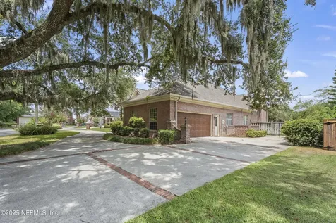 1397 Caddell Drive Jacksonville FL 32217
