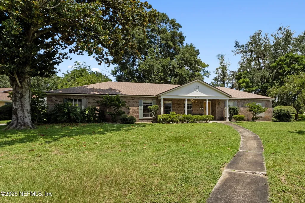 1110 Jamaica Road W Jacksonville FL 32216