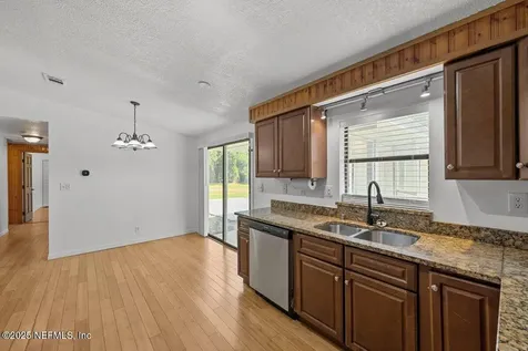 124 E Grandview Drive East Palatka FL 32131