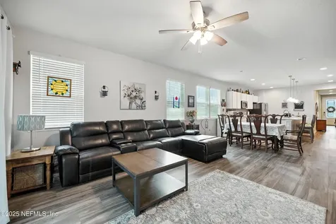 12601 Lake Madison Lane Jacksonville FL 32218