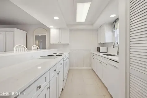 125 River Bend Place Welaka FL 32193