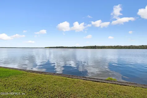 125 River Bend Place Welaka FL 32193