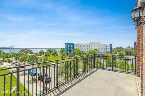 105 N 2nd Street Palatka FL 32177