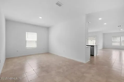 8131 Archibald Terrace Jacksonville FL 32219