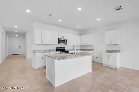 8131 Archibald Terrace Jacksonville FL 32219