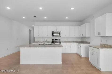 8131 Archibald Terrace Jacksonville FL 32219