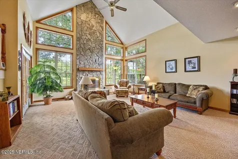 2820 Oakland Drive Green Cove Springs FL 32043