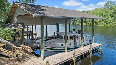 2820 Oakland Drive Green Cove Springs FL 32043