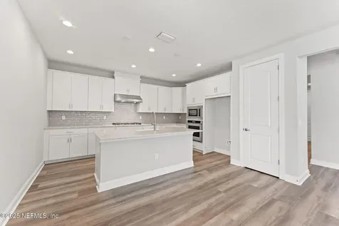 147 Cool Springs Avenue Ponte Vedra FL 32081