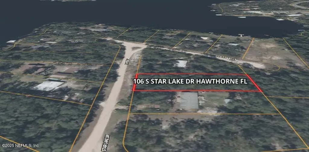 106 Star Lake Drive Hawthorne FL 32640