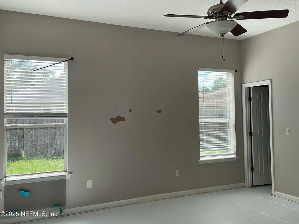 9286 Sharnbrook Lane Jacksonville FL 32244