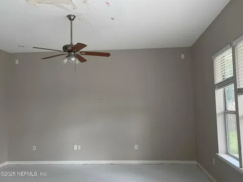 9286 Sharnbrook Lane Jacksonville FL 32244