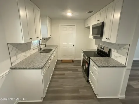 2660 Kenwood Drive W Jacksonville FL 32210