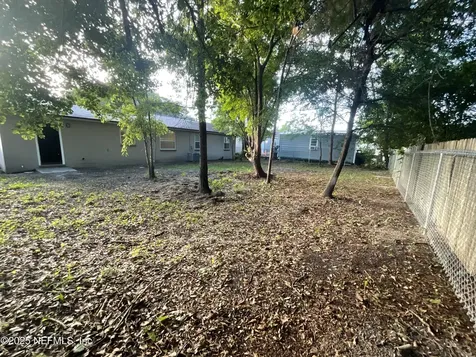 2660 Kenwood Drive W Jacksonville FL 32210