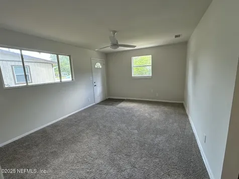 6968 Miss Muffet Lane S Jacksonville FL 32210