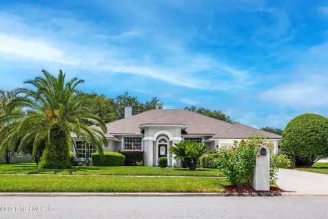 2534 Beautyberry Circle E Jacksonville FL 32246