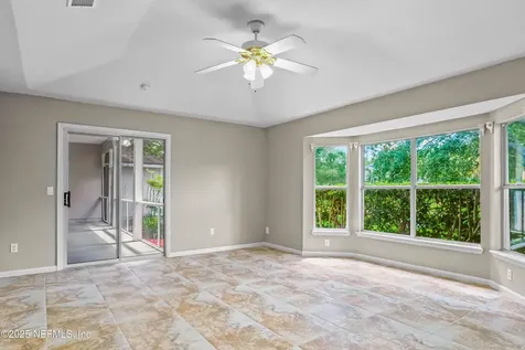 2534 Beautyberry Circle E Jacksonville FL 32246