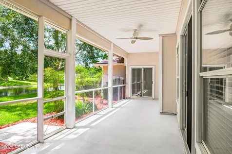2534 Beautyberry Circle E Jacksonville FL 32246