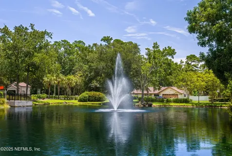 2534 Beautyberry Circle E Jacksonville FL 32246
