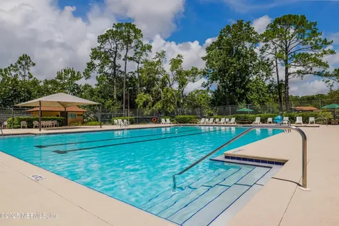 2534 Beautyberry Circle E Jacksonville FL 32246