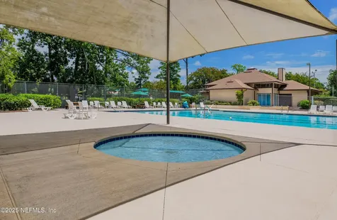 2534 Beautyberry Circle E Jacksonville FL 32246