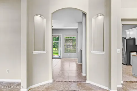 2534 Beautyberry Circle E Jacksonville FL 32246