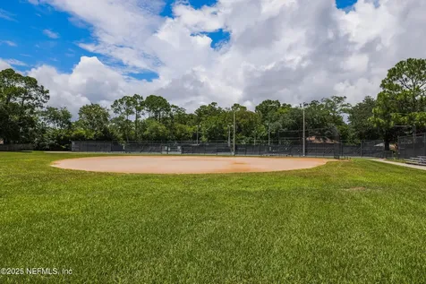 2534 Beautyberry Circle E Jacksonville FL 32246