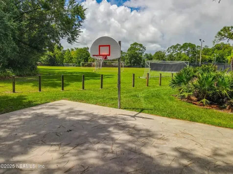 2534 Beautyberry Circle E Jacksonville FL 32246