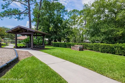 2534 Beautyberry Circle E Jacksonville FL 32246