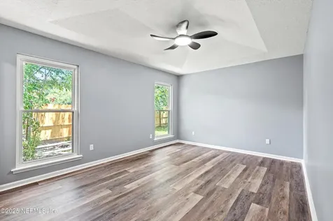 8122 Buchannan Court Jacksonville FL 32244
