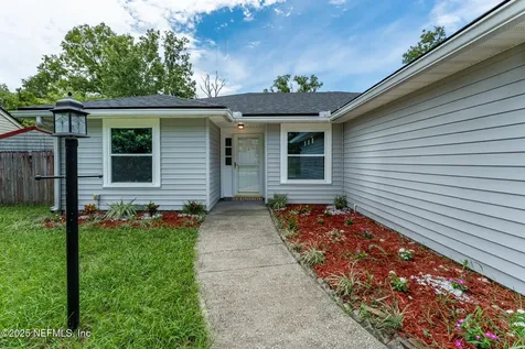 8122 Buchannan Court Jacksonville FL 32244