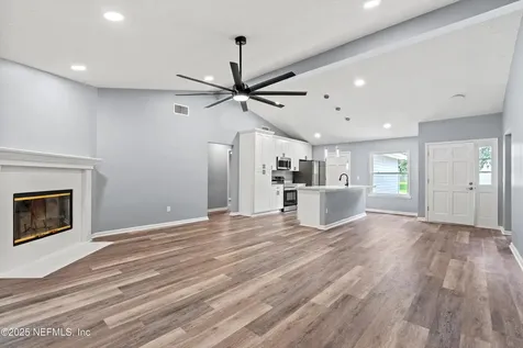 8122 Buchannan Court Jacksonville FL 32244