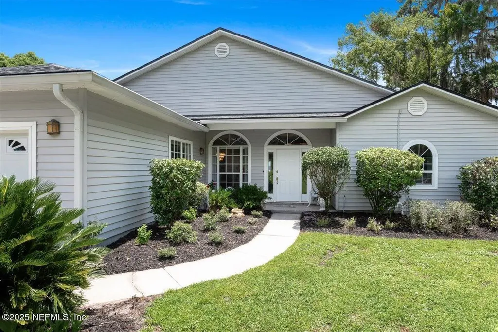 3235 Doctors Lake Drive Orange Park FL 32073