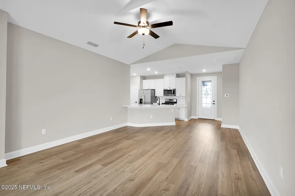 3991 Gareys Ferry Way Middleburg FL 32068