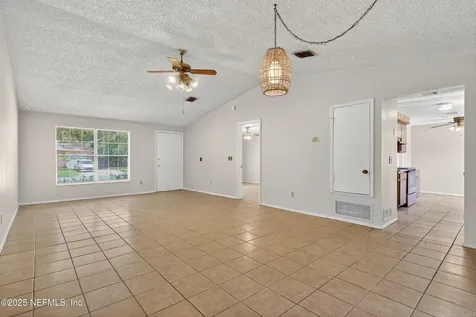 2705 Pinewood Boulevard N Middleburg FL 32068