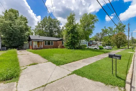 8073 Oakwood Street Jacksonville FL 32208
