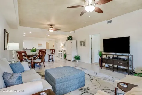 200 Bella Harbor Court Palm Coast FL 32137