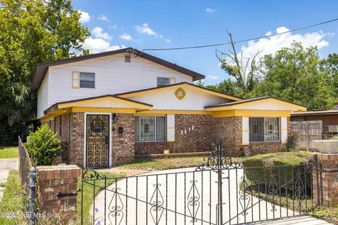 2812 Henrietta Street Jacksonville FL 32209
