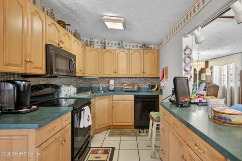 2812 Henrietta Street Jacksonville FL 32209