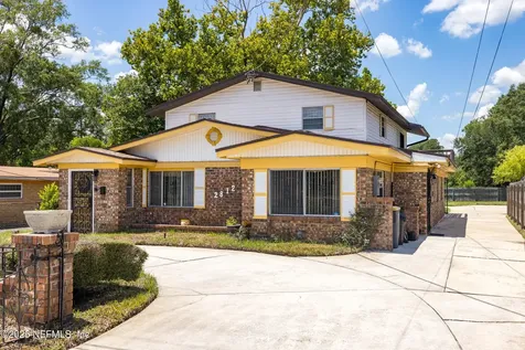 2812 Henrietta Street Jacksonville FL 32209