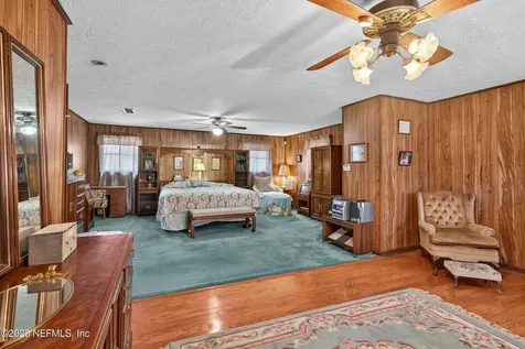 2812 Henrietta Street Jacksonville FL 32209