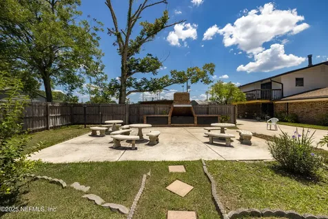 2812 Henrietta Street Jacksonville FL 32209