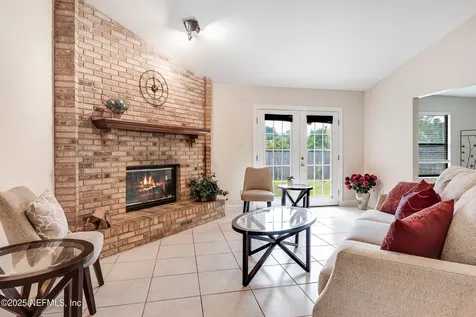 2948 Safeshelter Drive W Jacksonville FL 32225