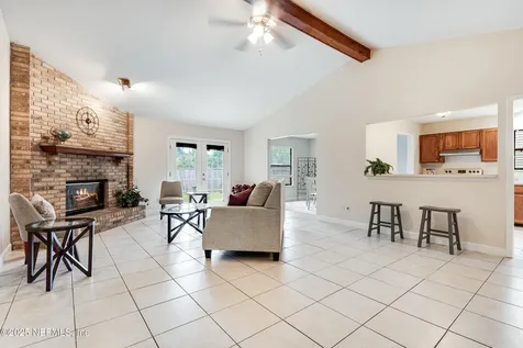 2948 Safeshelter Drive W Jacksonville FL 32225