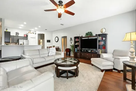 4574 Royal Port Drive Jacksonville FL 32277