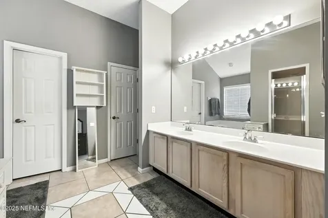 4574 Royal Port Drive Jacksonville FL 32277